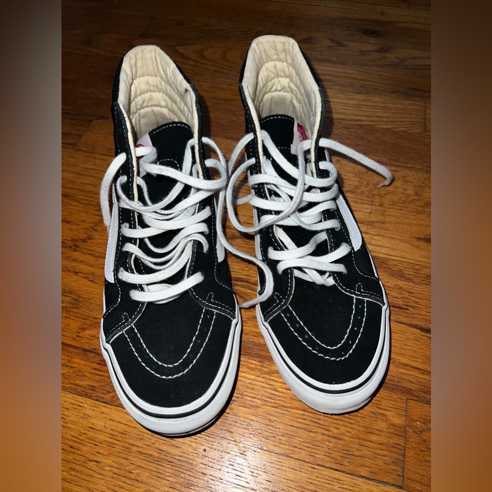 Vans Sk8-Hi Skate Shoe - Black